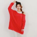 Кофта с открытым плечиком — изображение 3