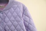 Стёганая курточка с накладными карманами — изображение 7