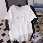 Удлинённая футболка с улыбкой