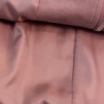 Плотная ветровка с капюшоном на подкладке — изображение 8